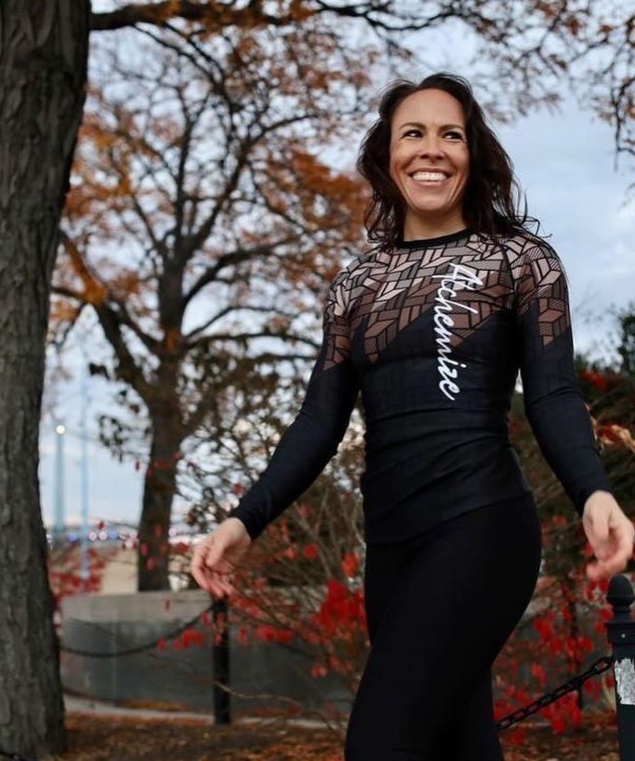 An Overview of Women's Long Sleeve BJJ Rash Guards - Alchemize Fightwear